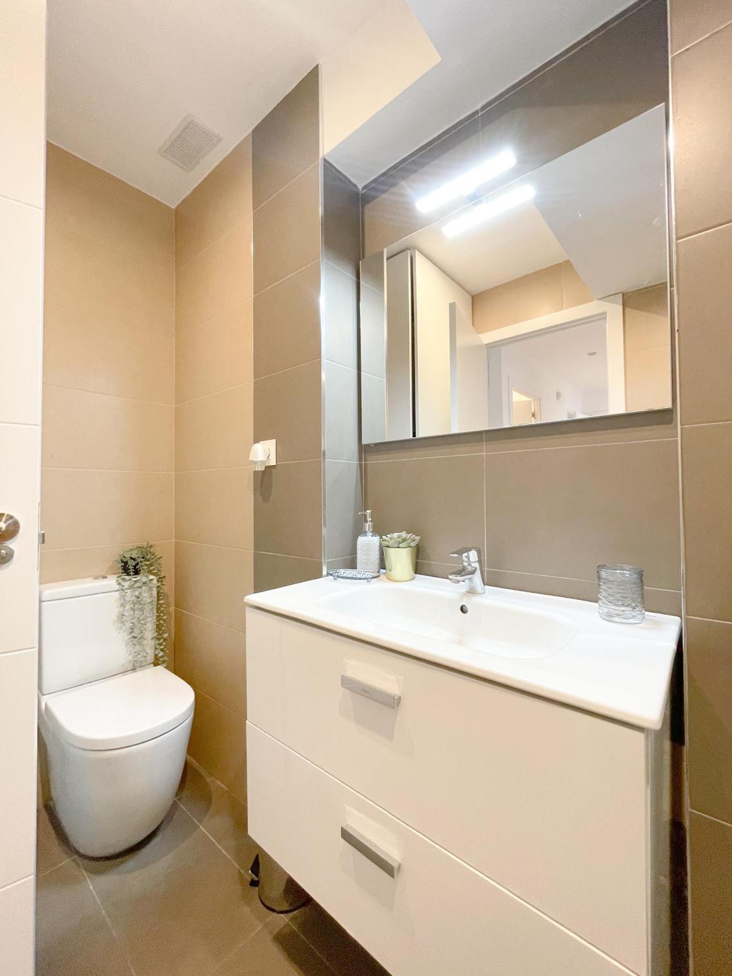 Moderno Apartamento Plz De La Merced 말라가 외부 사진