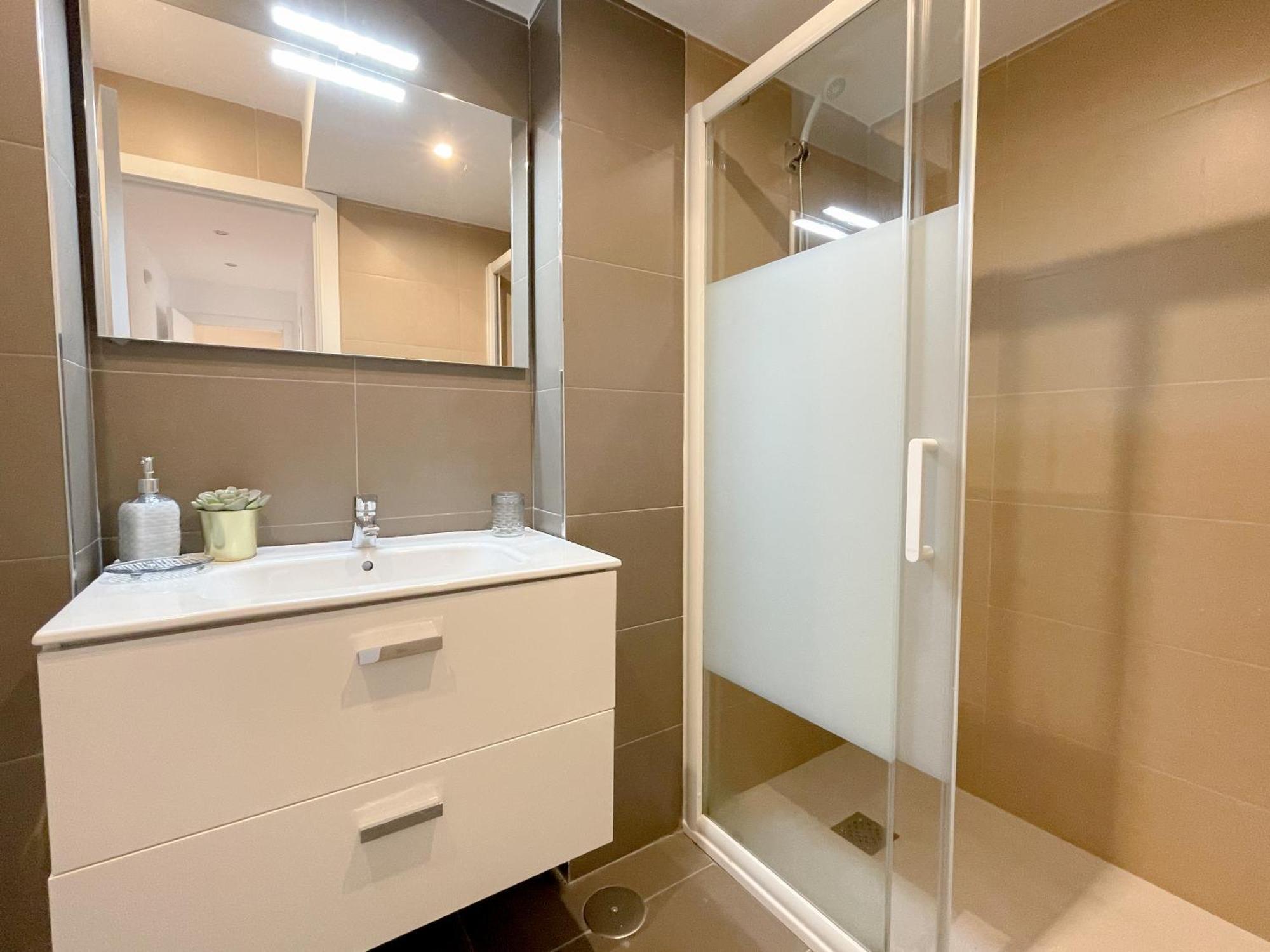 Moderno Apartamento Plz De La Merced 말라가 외부 사진
